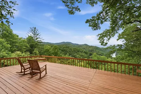 11150 Highway 19 W, Bryson City, NC 28713