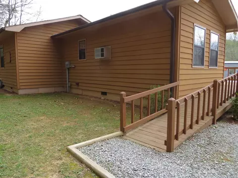Other - 2826 2826 Highlands Rd, Franklin, NC 28734 photo 2 of 5
