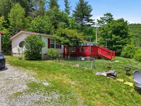 Exterior - 36 Triangle Rd, Tuckasegee, NC 28783 photo 3 of 4