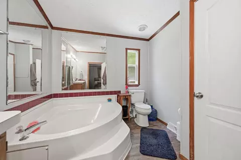 Bath - 36 Triangle Rd, Tuckasegee, NC 28783 photo 2 of 3