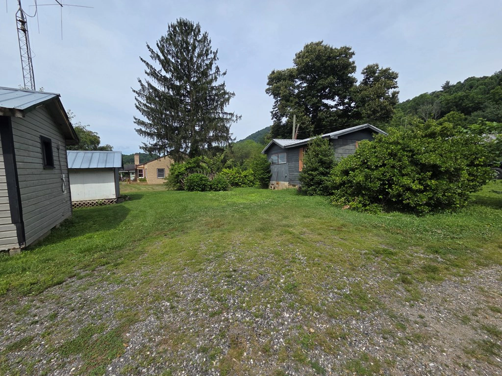 172 Harris Cir, Sylva, NC 28779 photo 6