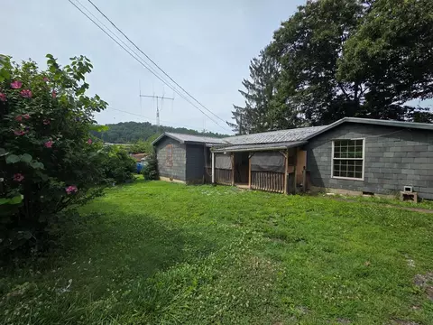 172 Harris Cir, Sylva, NC 28779 photo 1
