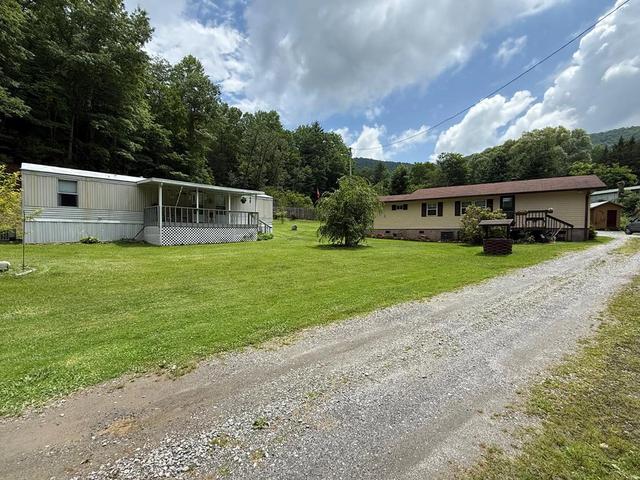 4126 4128 Pumpkintown Rd, Sylva, NC 28779
