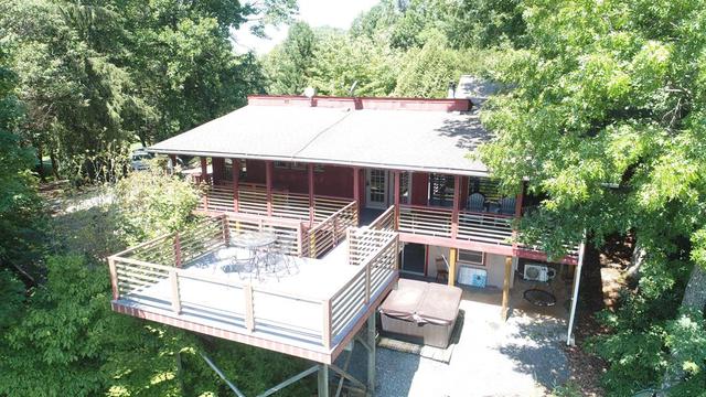 8207 Hwy 28 N, Almond, NC 28702