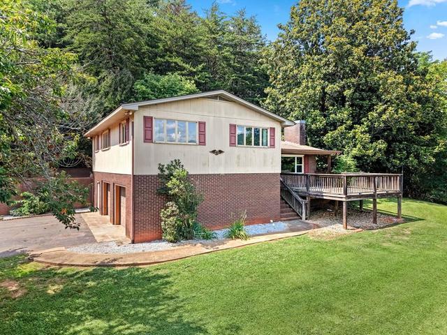 250 Brendle Rd, Franklin, NC 28734