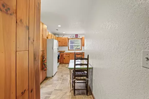 570 Sugarfork Rd, Franklin, NC 28734 photo 12