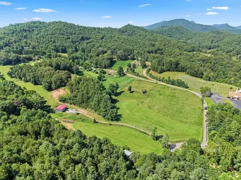 570 Sugarfork Rd, Franklin, NC 28734 photo 32