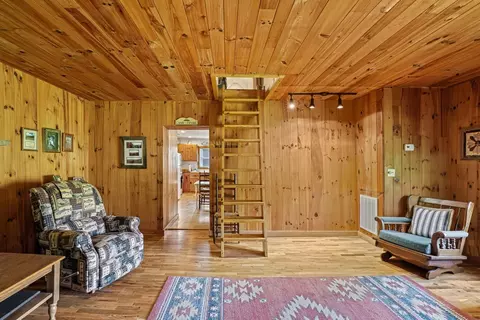 570 Sugarfork Rd, Franklin, NC 28734 photo 4
