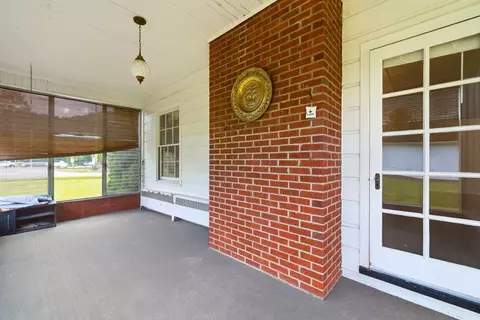 Exterior - 783 Skyland Dr, Sylva, NC 28779 photo 3 of 10