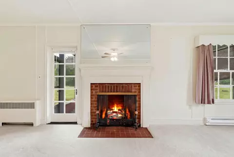 Living - 783 Skyland Dr, Sylva, NC 28779 photo 3 of 6
