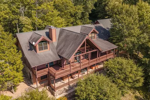 925 Appalachian, Bryson City, NC 28713