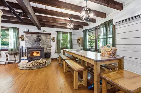 Dining - 75 Log Haven Ln, Franklin, NC 28734 photo 1 of 2