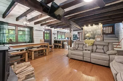 Living - 75 Log Haven Ln, Franklin, NC 28734 photo 4 of 5