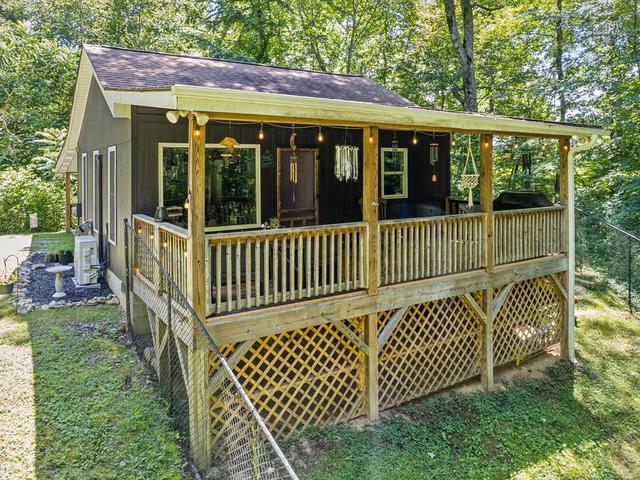 322 Mckinzie Pl, Waynesville, NC 28785