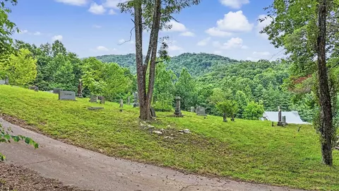 128 Johnson Rd, Franklin, NC 28734 photo 55