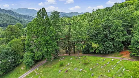 128 Johnson Rd, Franklin, NC 28734 photo 52