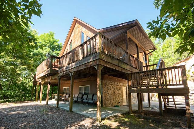 325 Edith Ln, Bryson City, NC 28713