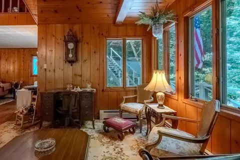 Living - 182 Brandy Ln, Franklin, NC 28734 photo 1 of 2
