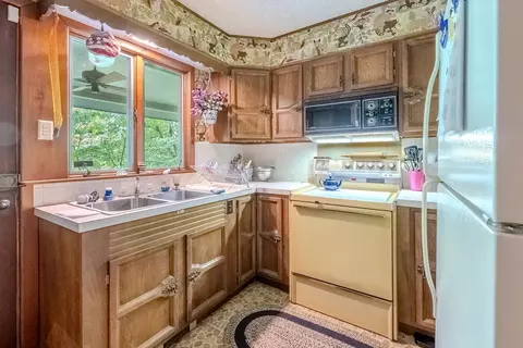Kitchen - 182 Brandy Ln, Franklin, NC 28734 photo 1 of 5