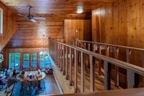 Entry Way - 182 Brandy Ln, Franklin, NC 28734 photo 6 of 9
