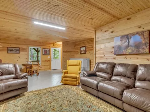 Living - 291 Incline Dr, Sylva, NC 28779 photo 3 of 3