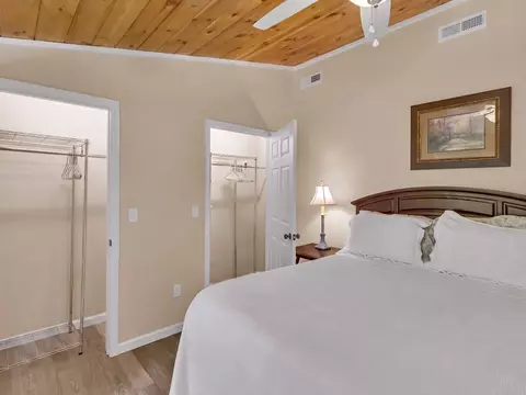 Bedroom - 291 Incline Dr, Sylva, NC 28779 photo 6 of 8