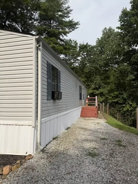 Other - 912 Lyle Downs Rd, Franklin, NC 28734 photo 6 of 11