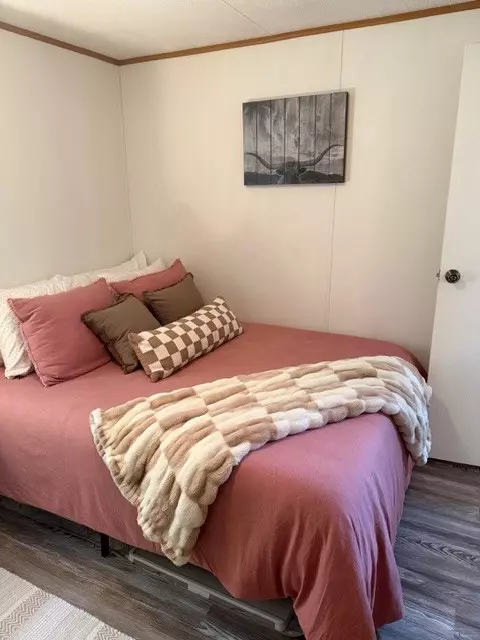 Bedroom - 912 Lyle Downs Rd, Franklin, NC 28734 photo 1 of 6