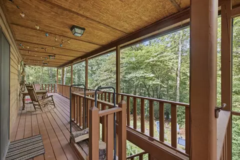 Exterior - 221 Chatto Loop Rd, Murphy, NC 28906 photo 5 of 34
