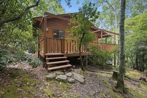 Exterior - 221 Chatto Loop Rd, Murphy, NC 28906 photo 15 of 34