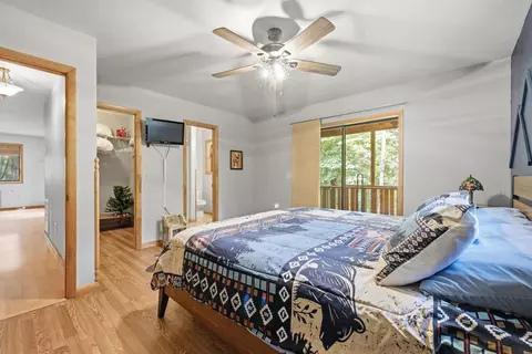 Bedroom - 221 Chatto Loop Rd, Murphy, NC 28906 photo 5 of 6