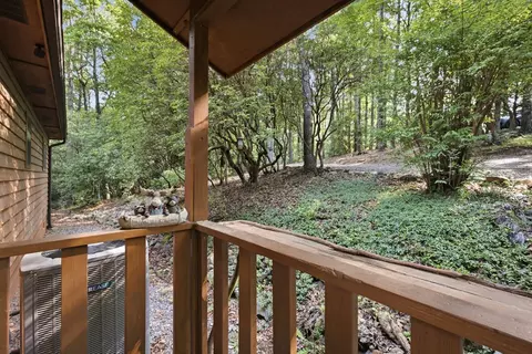Exterior - 221 Chatto Loop Rd, Murphy, NC 28906 photo 24 of 34