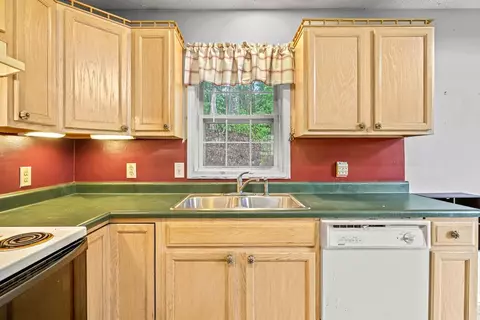 Kitchen - 88 Andjen Valley Rd, Sylva, NC 28779 photo 3 of 3