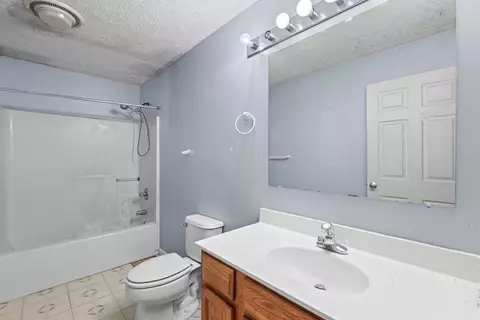 Bath - 88 Andjen Valley Rd, Sylva, NC 28779 photo 2 of 2