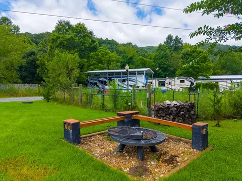 50 Timber Leaf Dr, Sylva, NC 28779 photo 9
