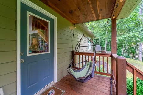 Exterior - 374 Ridgeway St, Sylva, NC 28779 photo 4 of 5