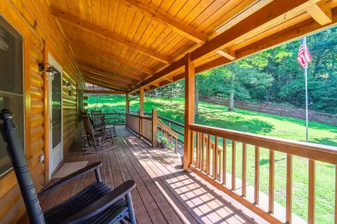 Exterior - 306 Springbrook Dr, Franklin, NC 28734 photo 9 of 36