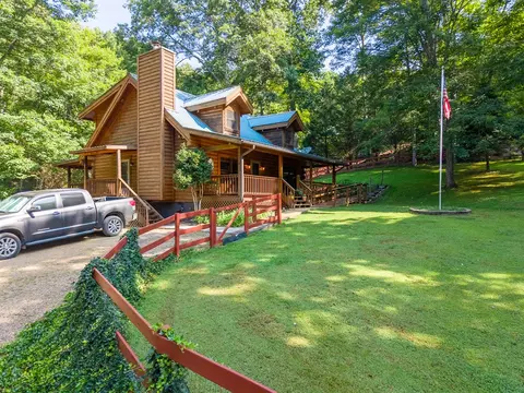 Exterior - 306 Springbrook Dr, Franklin, NC 28734 photo 19 of 36