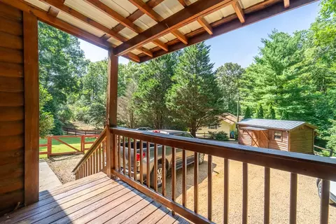Exterior - 306 Springbrook Dr, Franklin, NC 28734 photo 12 of 36