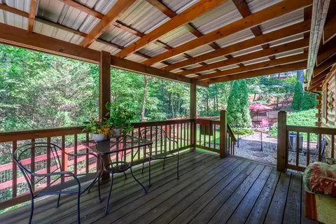 Exterior - 306 Springbrook Dr, Franklin, NC 28734 photo 15 of 36