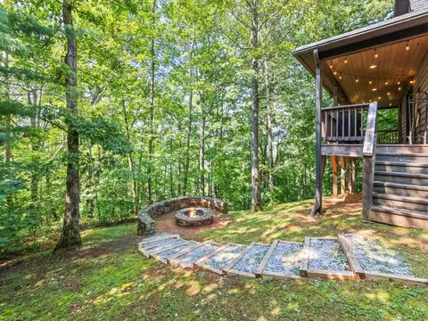 Exterior - 374 Rio Bravo, Sylva, NC 28779 photo 4 of 9