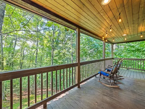 Exterior - 374 Rio Bravo, Sylva, NC 28779 photo 6 of 9