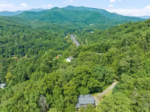 View/Area - 374 Rio Bravo, Sylva, NC 28779 photo 3 of 5