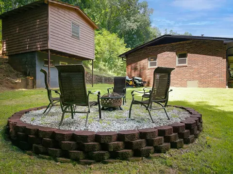 Exterior - 187 Garnet Rd, Sylva, NC 28779 photo 3 of 30