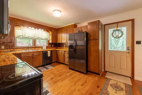 Kitchen - 187 Garnet Rd, Sylva, NC 28779 photo 2 of 2
