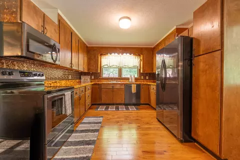 Kitchen - 187 Garnet Rd, Sylva, NC 28779 photo 1 of 2