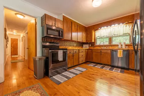 Entry Way - 187 Garnet Rd, Sylva, NC 28779 photo 1 of 1