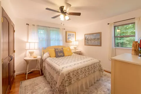 Bedroom - 187 Garnet Rd, Sylva, NC 28779 photo 2 of 6