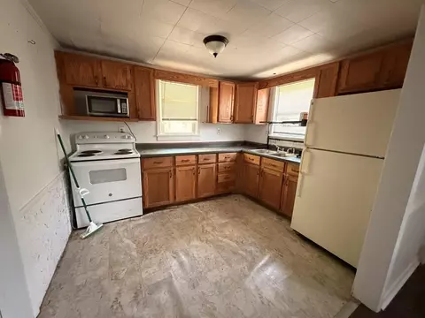 Kitchen - 30 Morris St, Sylva, NC 28779 photo 1 of 1