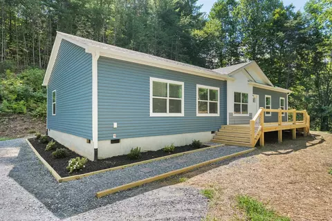 24 Green Burch Dr, Bryson City, NC 28713